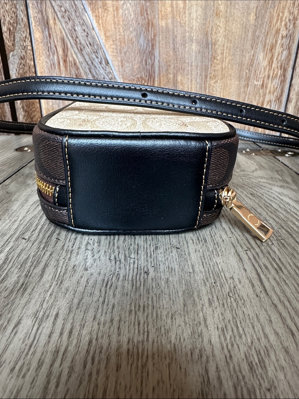 Coach Eva Phone Crossbody In Blocked Signature Canvas Light Khaki/Brown - Picture 9 of 15